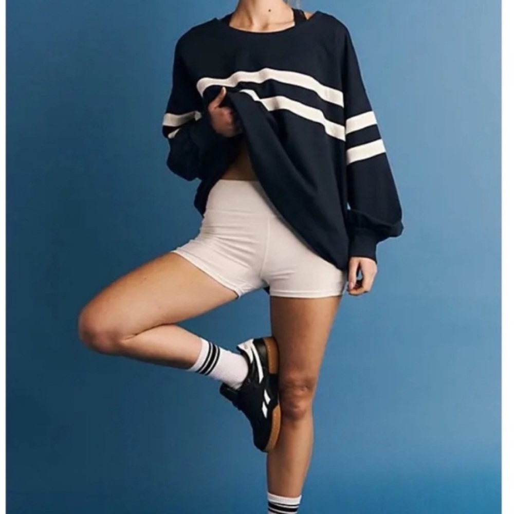 Free People Movement Post Up Layer in Navy - Picture 3 of 8